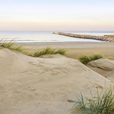 Apartment En Junto Al Mar