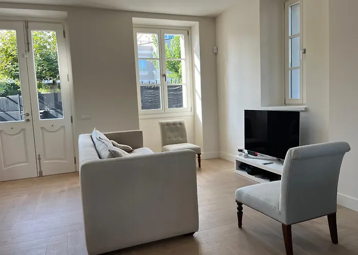 Appartement Espectacular Casa En By Bebalmy