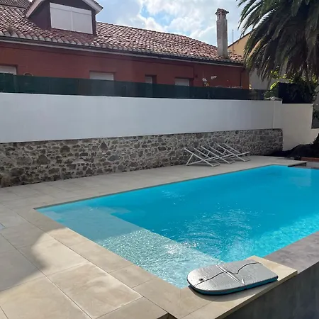 Apartment Espectacular Casa En Salinas By Bebalmy Salinas (Castrillon)